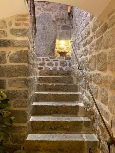 Maison de charme ardéchoise au cœur de Vogüé gîte à louer Vogüé