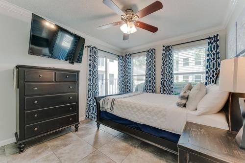 Poolside Villa with Public Beach Access & Close to Harbor Village