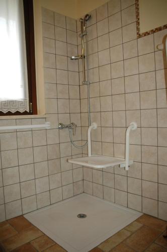 Three-Bedroom House image 5