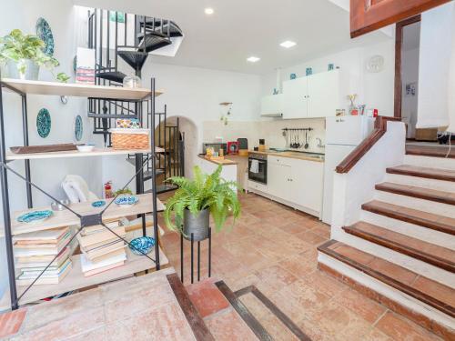 Holiday Home Cueva de Lindaraja by Interhome 2