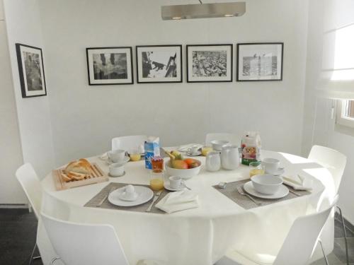  Apartment Chesa Sur Puoz 7 by Interhome in Samedan