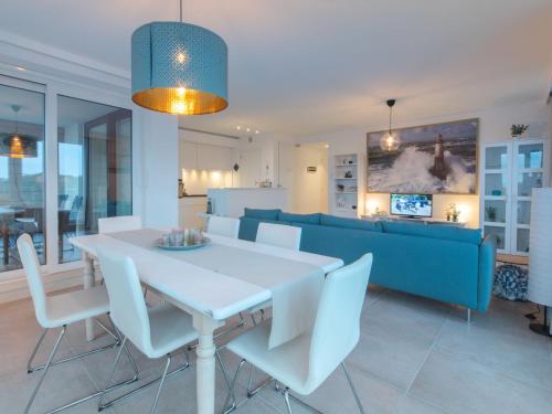 Apartment Pura vida with balcony by Interhome in Bredene