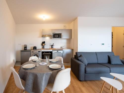 Apartment Les Cavaliers by Interhome - Location saisonnière - Cabourg