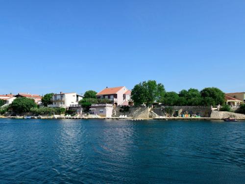 Holiday Home Ana-2 by Interhome in 奧布羅瓦茨