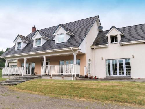 Holiday Home Bearnock House gîte à louer Balmacaan Forest