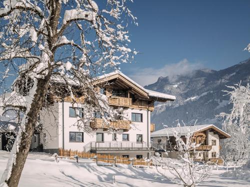  Leuhaus, Pension in Mayrhofen