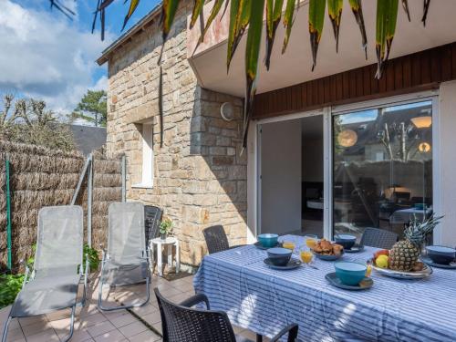 Apartment Le Parc des Druides-3 by Interhome
