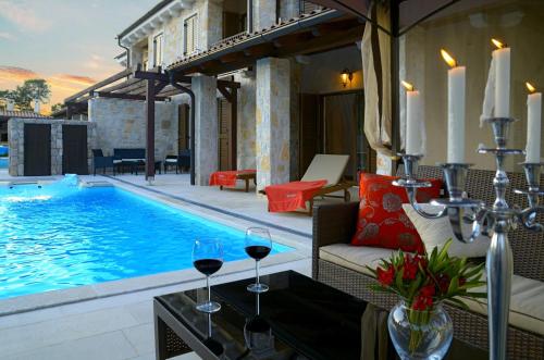 Luxury Villa Bernarda Over view