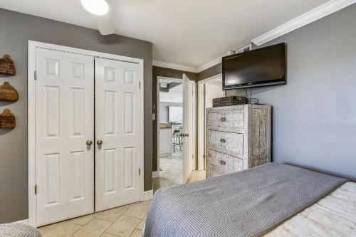 Pinnacle Port B3-306 by Book That Condo - image 6