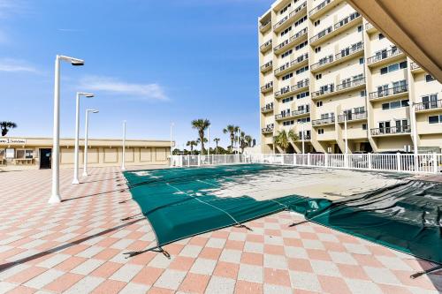 Pinnacle Port B3-306 by Book That Condo - image 13