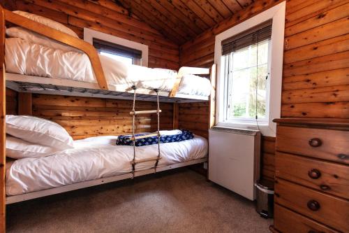 Log Cabin in Picturesque Snowdonia - Hosted by Seren Property