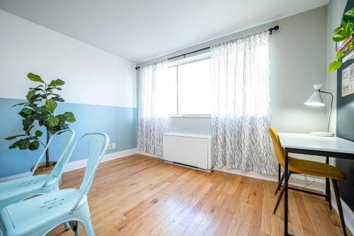 Downtown 3 beds! King bed Attraction! L208