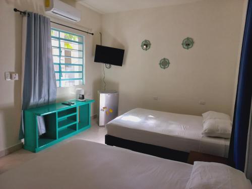 2 double beds