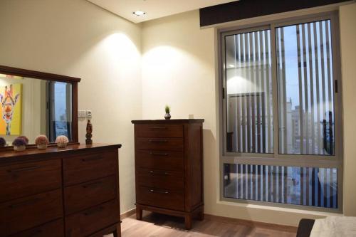 Modern 3BDR Apartment - Great Location