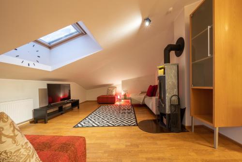 Old Town - Oleviste Apartment, Tallinn (photo 8)