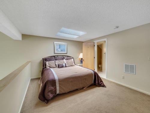 347 Edgewater Inn in Charlevoix, USA