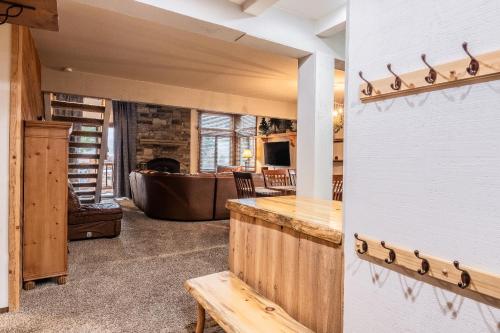 Apartment image 2