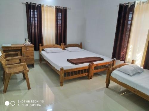 4 twin beds
