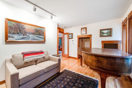 Bainbridge Island Retreat