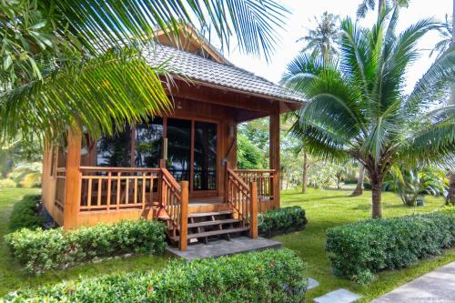 Mafiya Resort Room Type - Deluxe Double Room