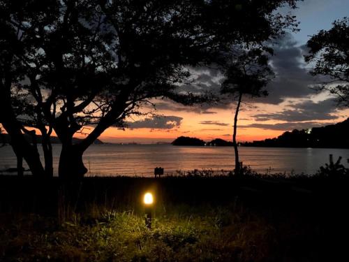 Pandangan, 直島町ふるさと海の家 つつじ荘 Seaside Stay Tsutsuji-so (直島町ふるさと海の家 つつじ荘 Seaside Stay Tsutsuji-so) in Naoshima