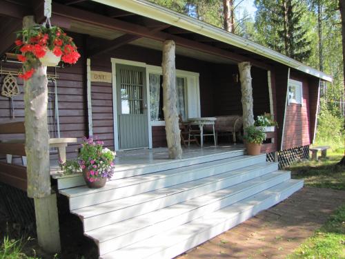 Two-Bedroom Cottage with Sauna - B