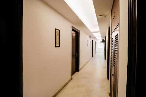 FabHotel Baba Residency