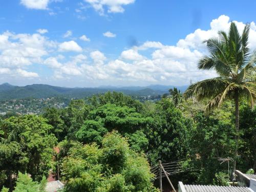 Hanthana Breeze Home Stay