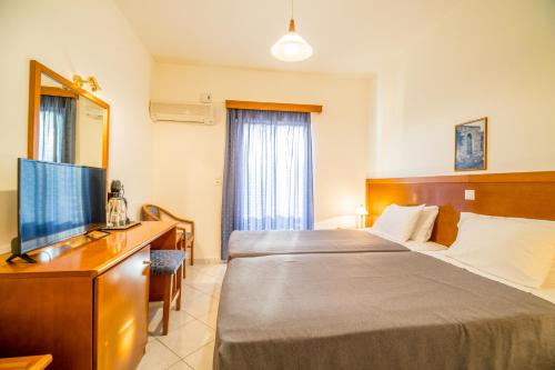 Hiona Holiday Hotel Room Type - Standard Double Room