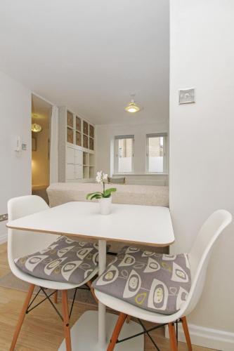 City Centre Haven Apartments - image 6