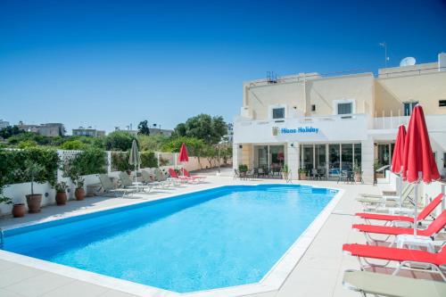 Hiona Holiday Hotel - image 9