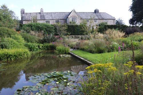 B&B Tavistock - Sortridge Manor - Leat House - Bed and Breakfast Tavistock