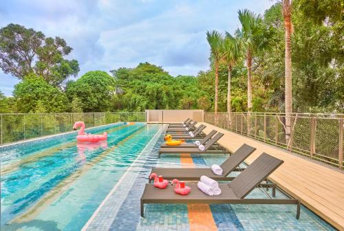 Swimming pool, lyf one-north Singapore in Queenstown