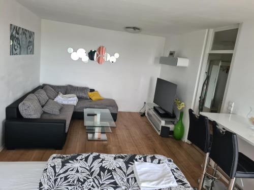 Sehr Schöne drei Zimmer Delüx Wohnung in Sindelfingen in Sindelfingen, Deutschland