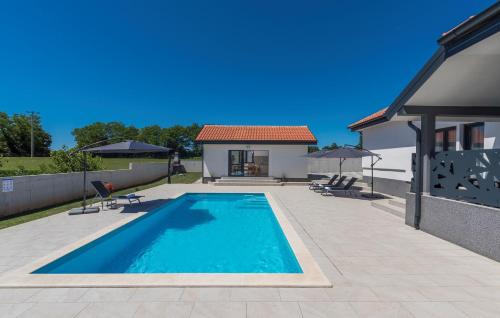 Villa Tria