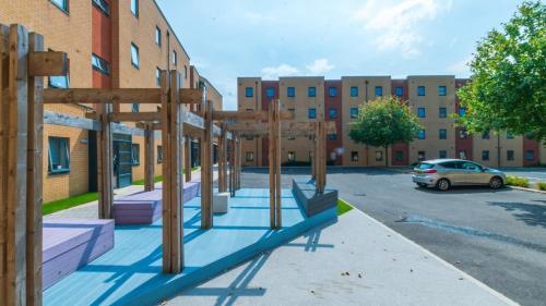 Homely Private Bedrooms at Oxford Court in Manchester