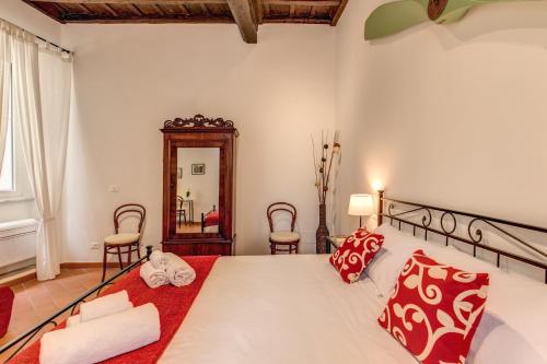 Piccolo Trevi Suites - image 11