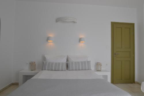Artemis Hotel – Antiparos, UT