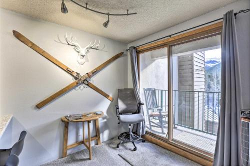 Cozy Ski-InandOut Winter Park Studio with Hot Tubs! in Winter Park, USA