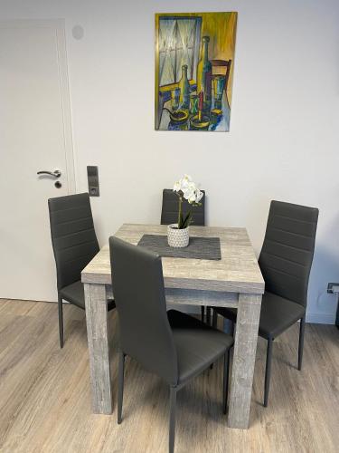Létesítmények, 1,5 Zimmer Apartment in S-Bahn Nähe, 35 qm, max 4 Pers, zentral, private Terasse, Internet 250 MBit (1,5 Zimmer Apartment in S-Bahn Nahe, 35 qm, max 4 Pers, zentral, private Terasse, Internet 250 MBit) in Gartringen