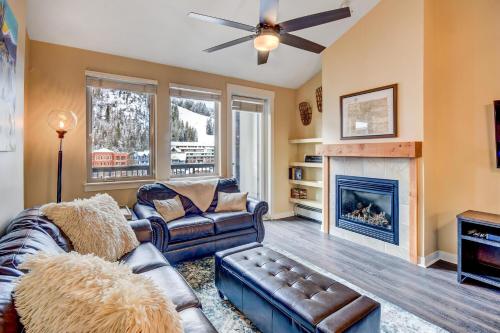 Ski In Out Luxury Condo #4657 With Huge Hot Tub & Great Views - 500 Dollars Of FREE Activities & Equipment Rentals Daily