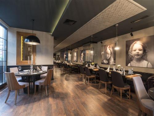 مطعم, فندق بيليك كافاسيك (Bilek Hotel Kavacık) in بيكوز