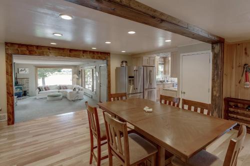 Kitchen, Whitefish Lake Home with Heated Indoor Pool in Crosslake (MN)