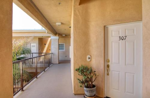 307 Casa Bella - image 10