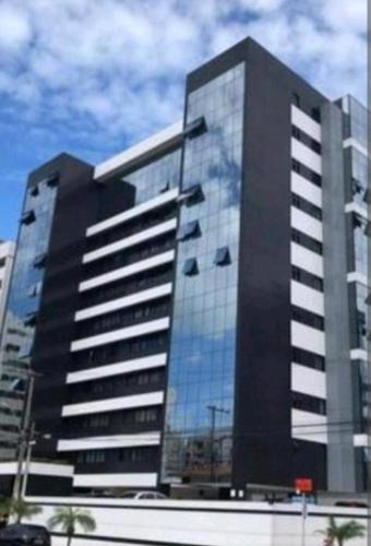 INCRIVEL APT NA PONTA VERDE!