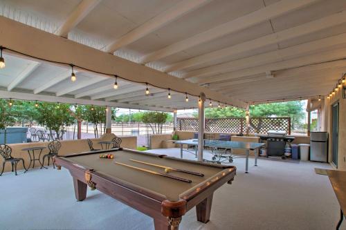 Kick Back Corral with Private Hot Tub and Yard! in Tramonto