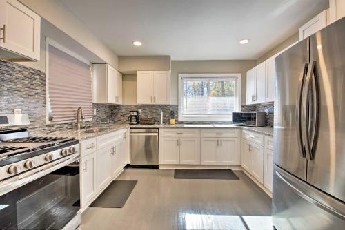 Centrally Located Atlanta Home with Yard! in Pittsburgh