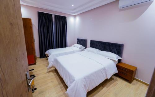 SR99 Hotel, Tirana (photo 8)