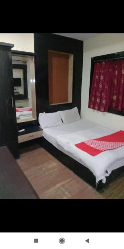 Hotel shree