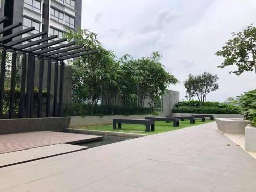 DSara Sungai Buloh Sentral MRT Cozy Studio Home near Hospital Sungai Buloh